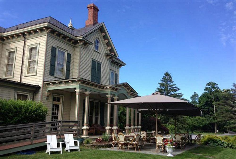 Jedediah Hawkins Inn Jamesport ภายนอก รูปภาพ